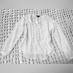 NWT❗️Banana Republic White Patterned Sheer Blouse